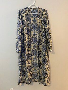 Vintage-Inspired Damask Open-Front Maxi Kimono Duster